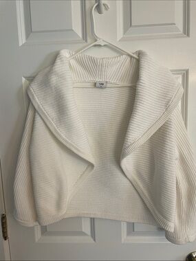 CAbi Circle Cardigan